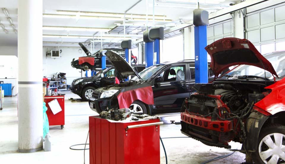 Five Auto Body Shop Industry Trends Making Waves Across the Industry